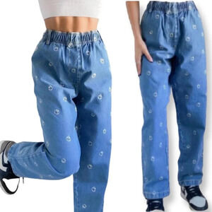 Urban Outfitters BDG Baggy 90s Jeans Smiley Face Embroidered Size Small Grunge